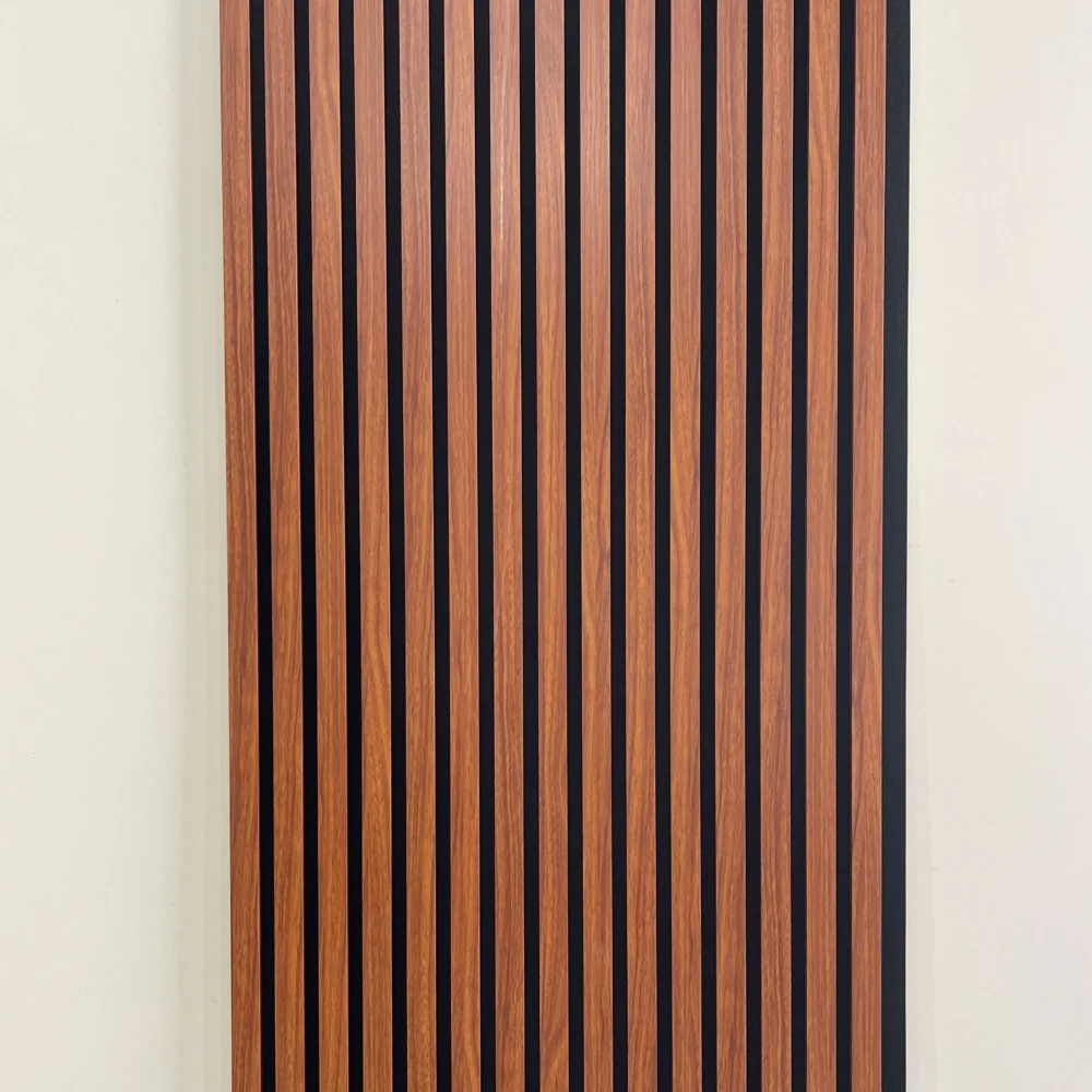 AKUSTICNI PANEL 28 mahagoni