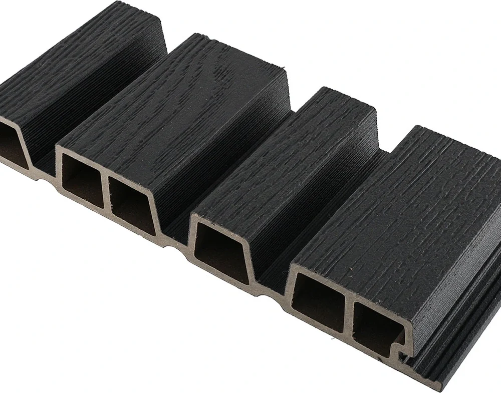 WPC Barcode fasadni panel Black – 2900 × 268 × 33 mm